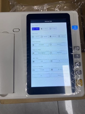 Máquina de ECG Digital de Seis Canais com Armazenamento e Gravação de Dados Internos/Externos