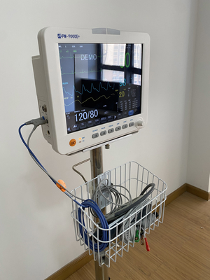 Dispositivo médico Monitor de parâmetros múltiplos 6 parâmetros monitor do paciente de 12 polegadas