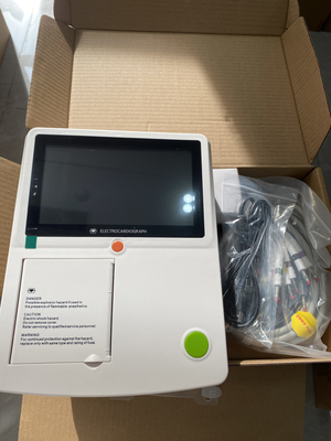 Máquina de ECG portátil Rainbow 12 de 3 canais para hospital