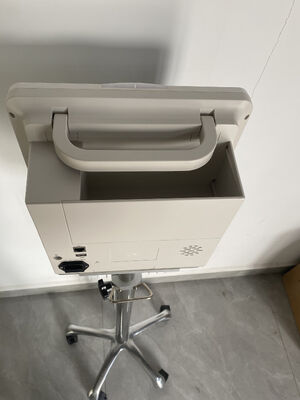 Monitor de Paciente Multiparamétrico que pode medir Spo2, PANI, Respiração, ECG e Temperatura