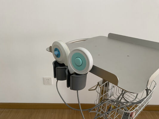 Carrinho de scanner de ultrassom portátil móvel com material metálico e design moderno para uso hospitalar